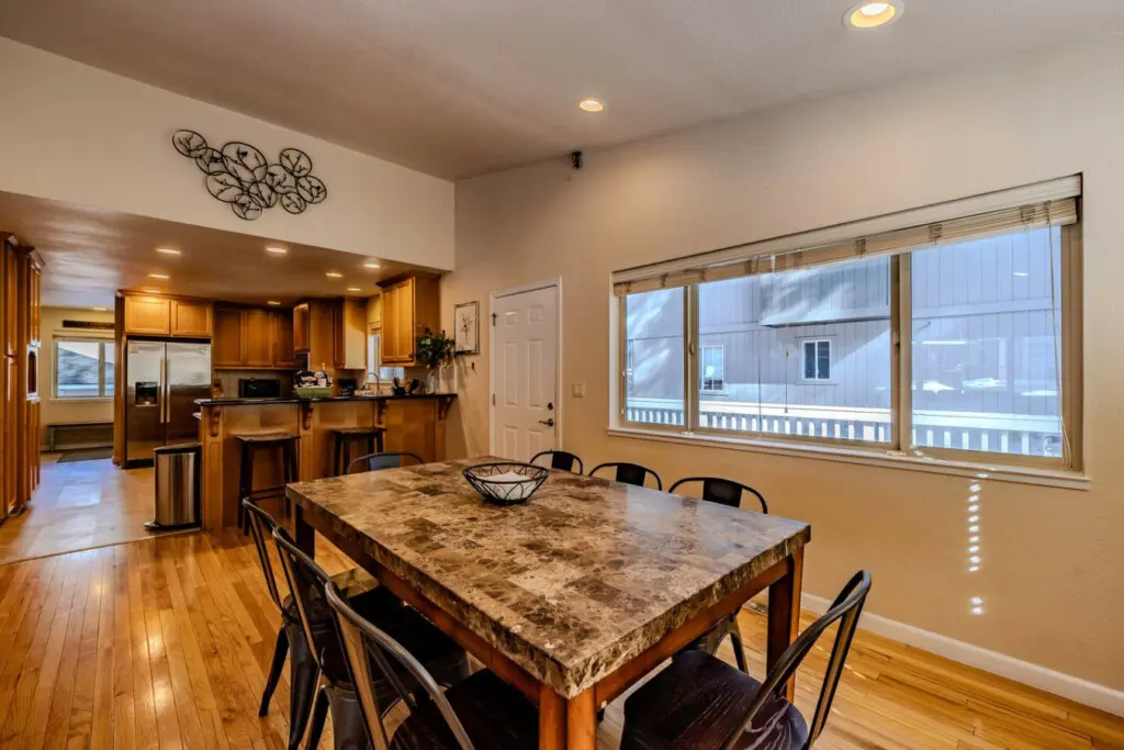 35854 476979 QOjQD9 ihrhEpqlFiK02E0HTYbbyCUIb1 epUjbF8po 6995258fe4ef0.jpg