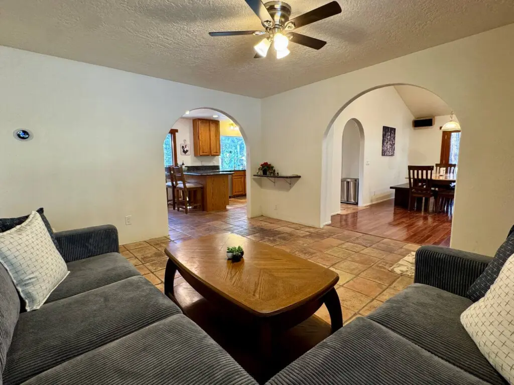 35854 499271 CtW197ek0BE6wihOyyt2uph6gSVGjO63qBq0SkpDZnk 69bd94cfc4756.jpg