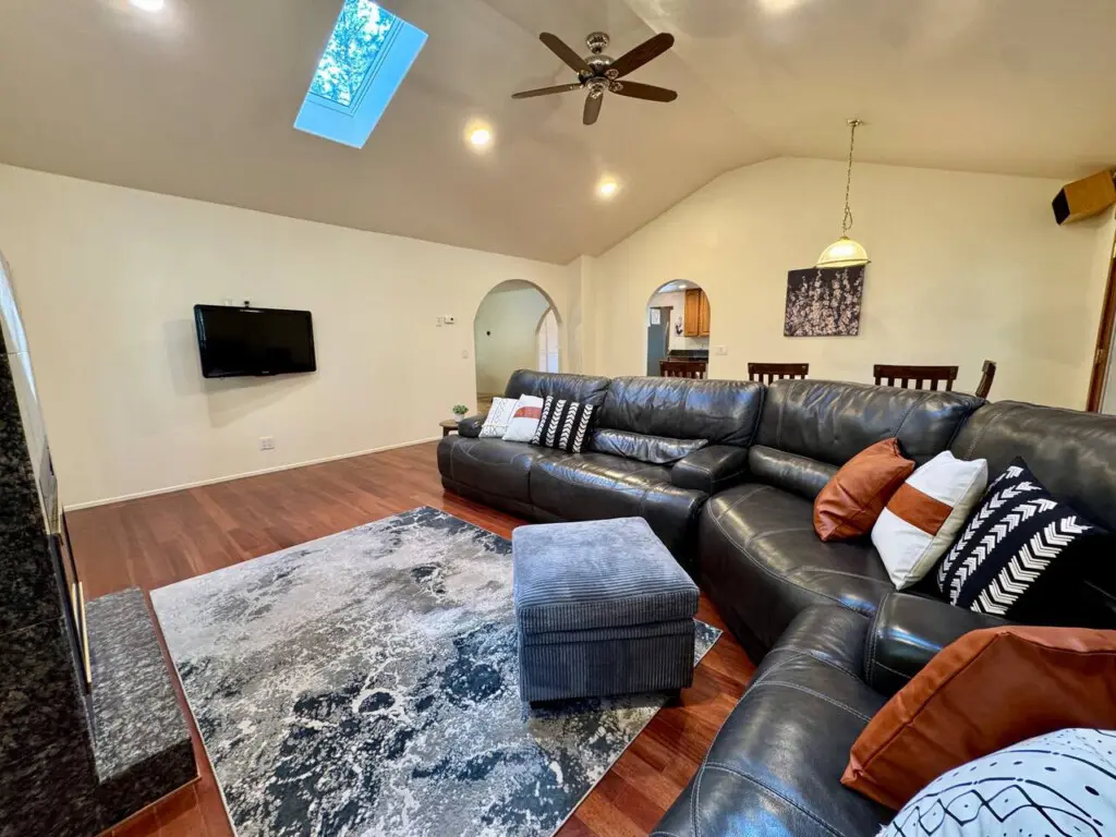 35854 499271 JSL 5 w5Dqzx9s7ynFNoMDCWNxGIv8sIxS0I6u0fITE 69bd94bbb0f61.jpg