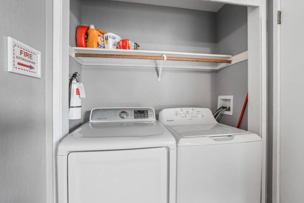 35854 446005 FqDRyP6GwhRln7TRiY03wYX mLbQF4CmTqpONPum4qU 6a6a90f8f1df1.jpg